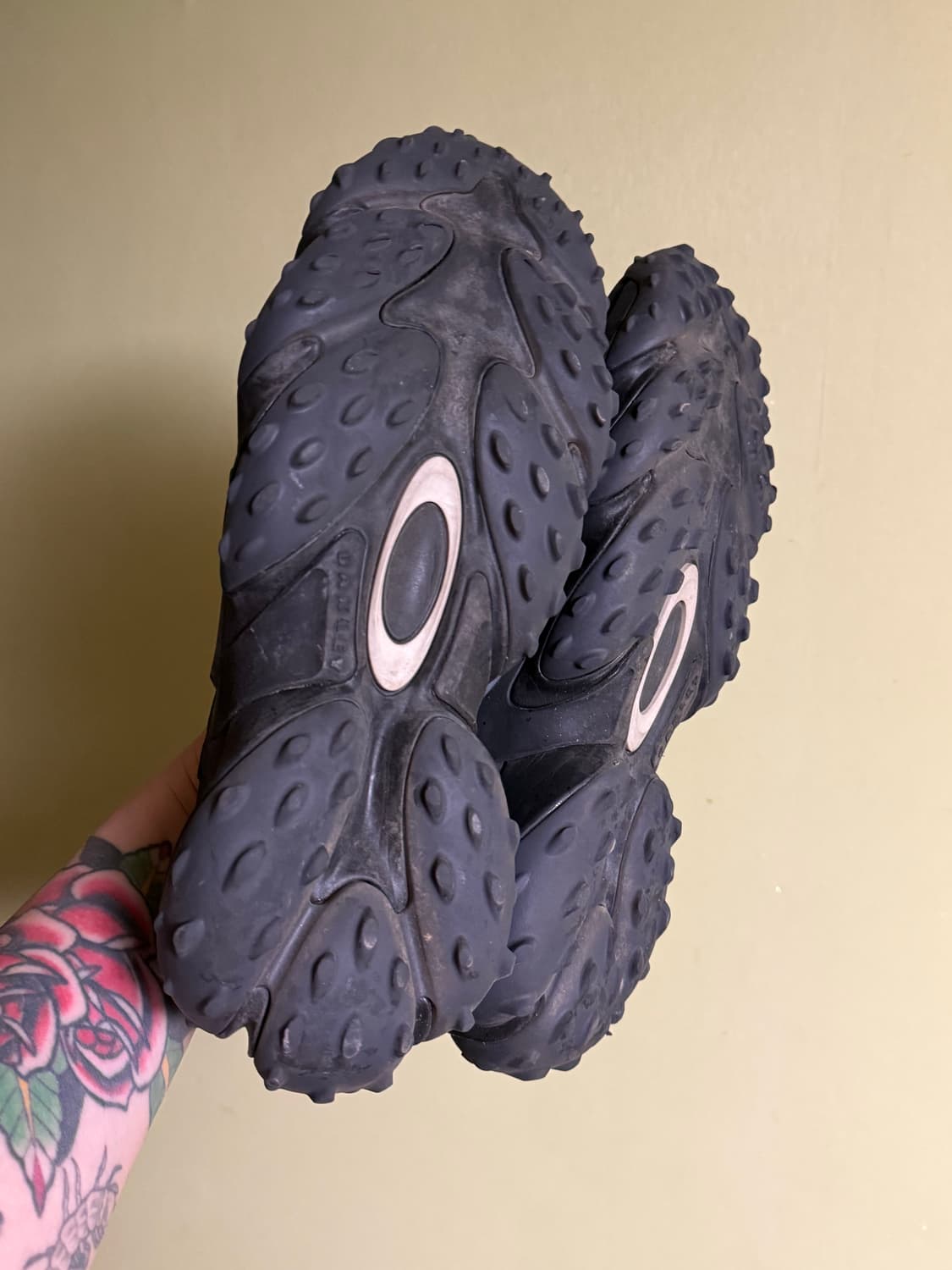 오클리 신발(오클리 엣지 아이콘 블랙아웃) 판매합니다.  상품이미지3