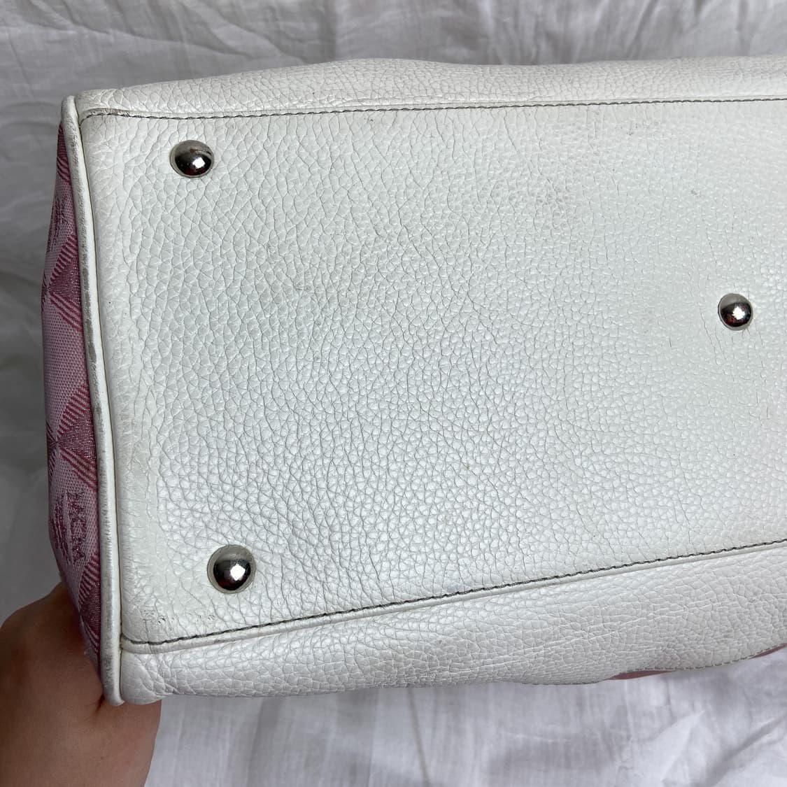 MCM 핑크자카드 화이트 숄더백 상품이미지5