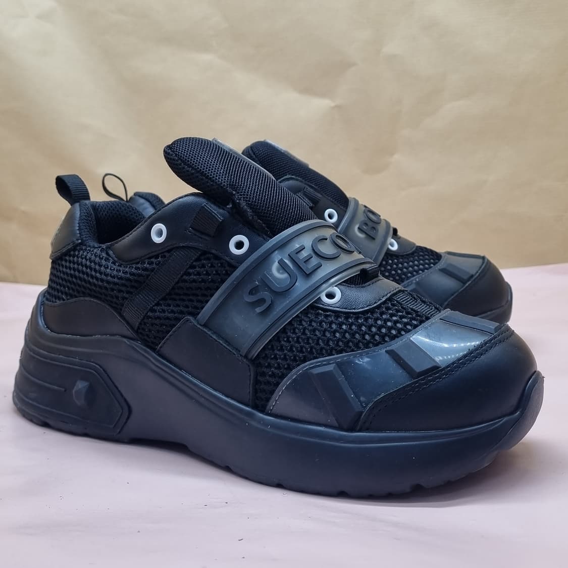 슈콤마보니 운동화225 상품이미지1