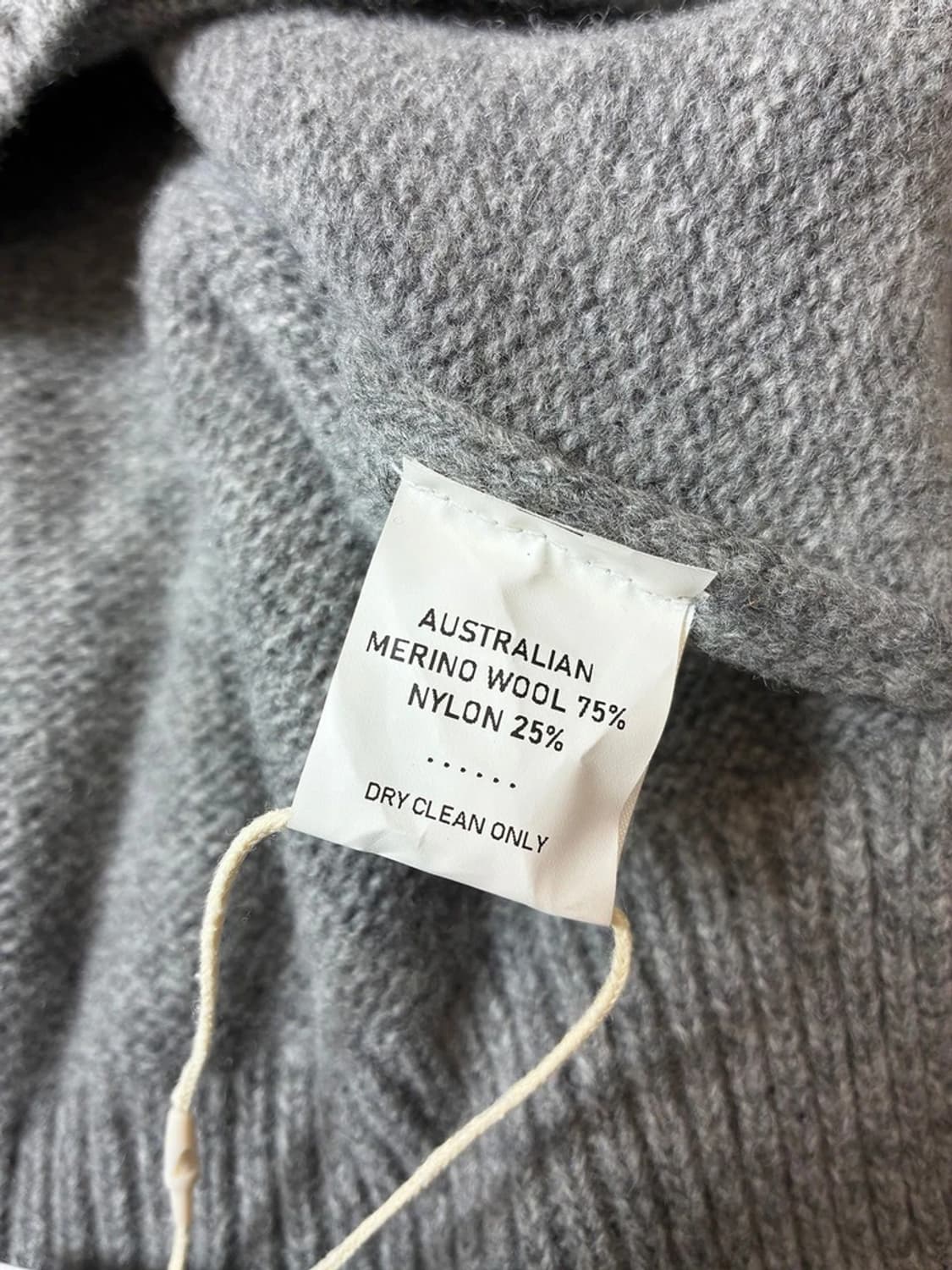 어나더오피스 메리노울 노르딕 펀치 니트 PN7944 상품이미지6