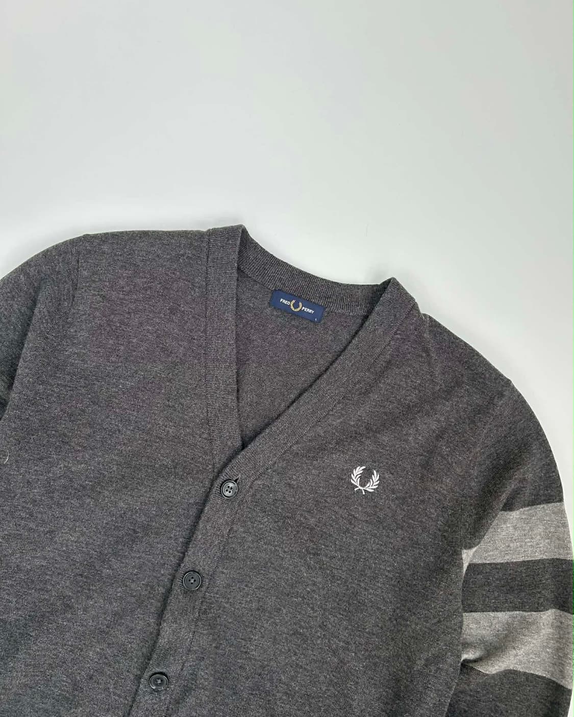 [L] 프레드페리 22FW 메리노울 니트 가디건 상품이미지6
