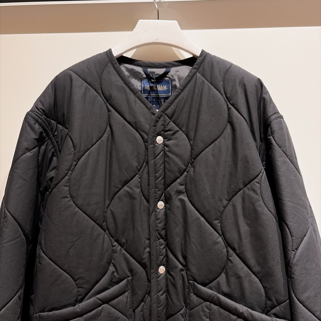 (정품/새상품) LAVENHAM 라벤햄 남성 블랙 홀스 러그 퀼팅 자켓 상품이미지2