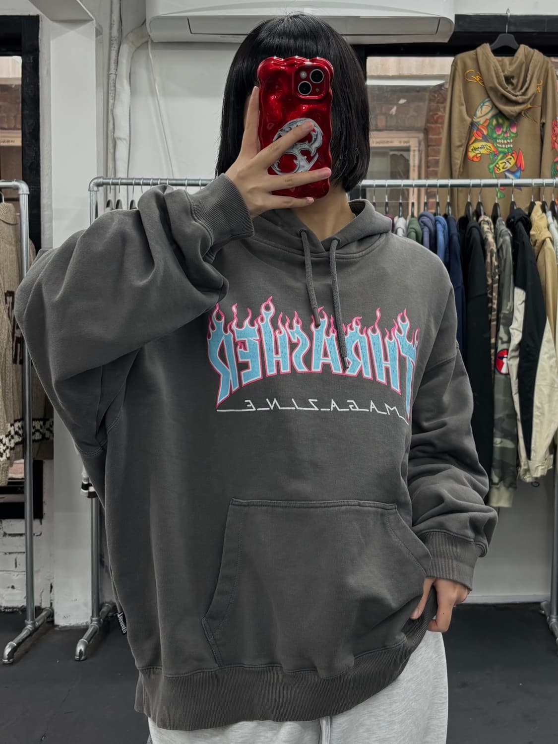 트레셔 플레임 로고 후드티 상품이미지2