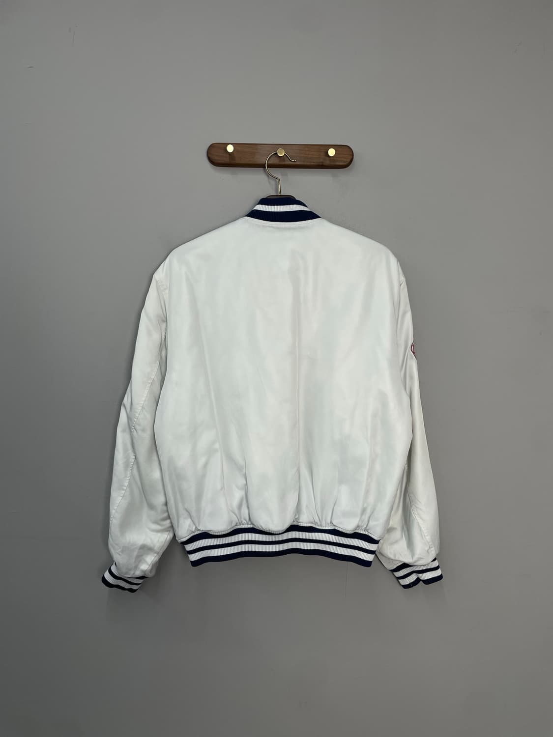 뉴에라 뉴욕 양키스 화이트 바시티 자켓 H2158 상품이미지4