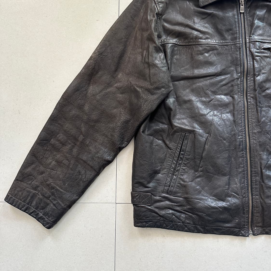90s 프랑스생산 빈티지 플뢰르드뽀 버팔로 가죽 스포츠 자켓 M 상품이미지4