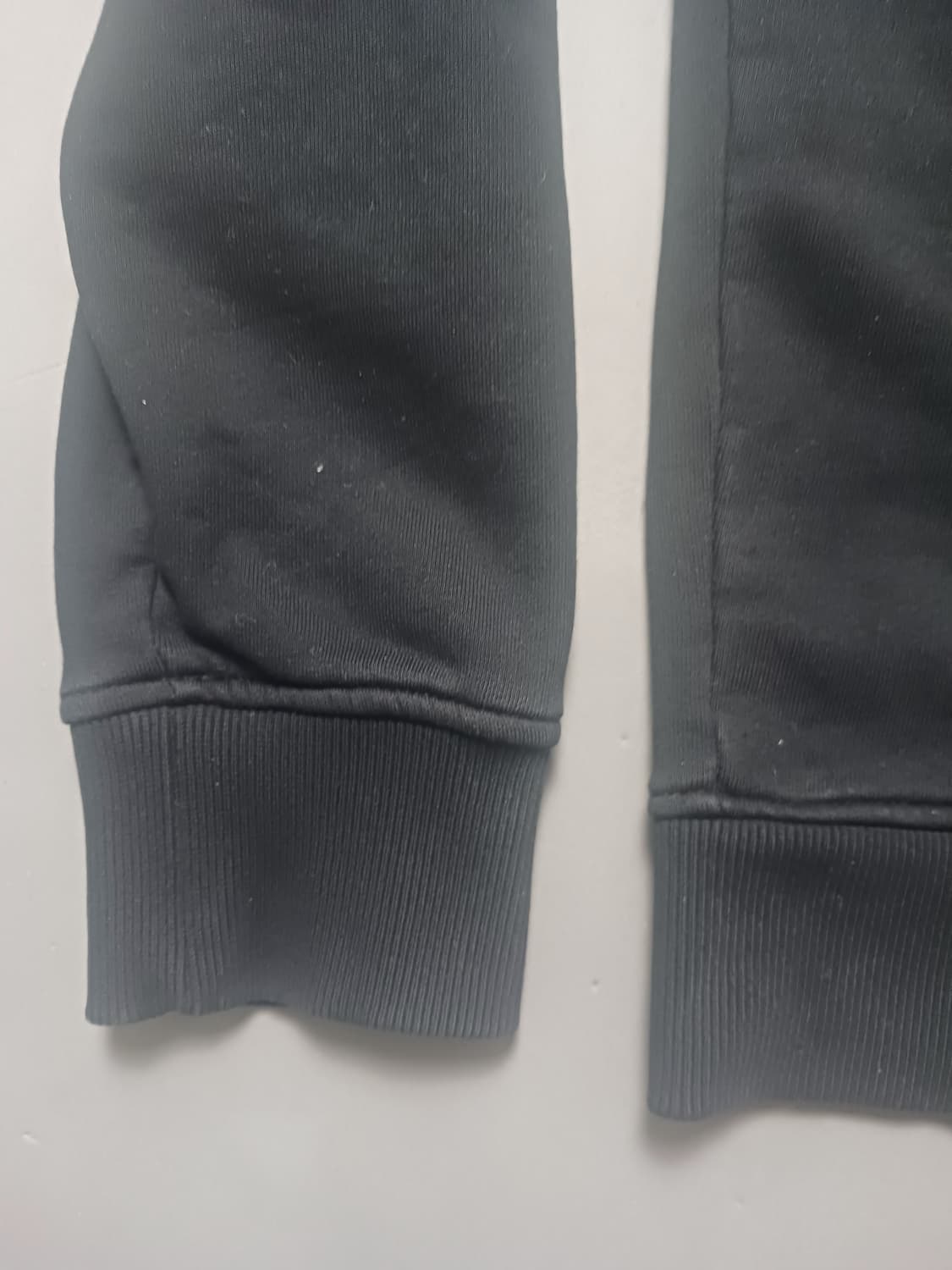 [105] 무스너클 메탈로고 라운드넥 맨투맨 스웨트셔츠 상품이미지4