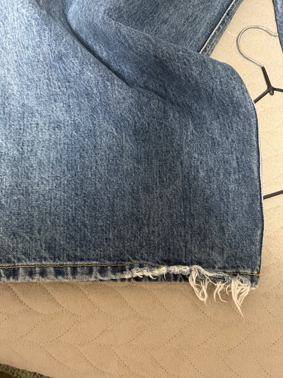 해칭룸 와이드 커브드진 워시드 블루 상품이미지2