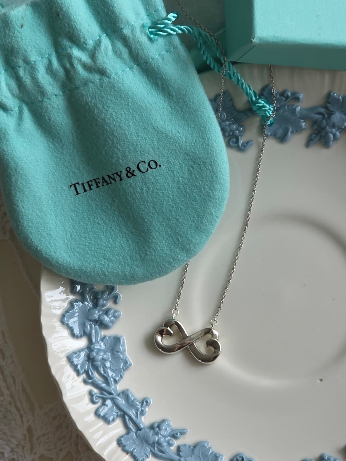 티파니앤코 팔로마 피카소 더블하트 인피니티 목걸이 상품이미지1
