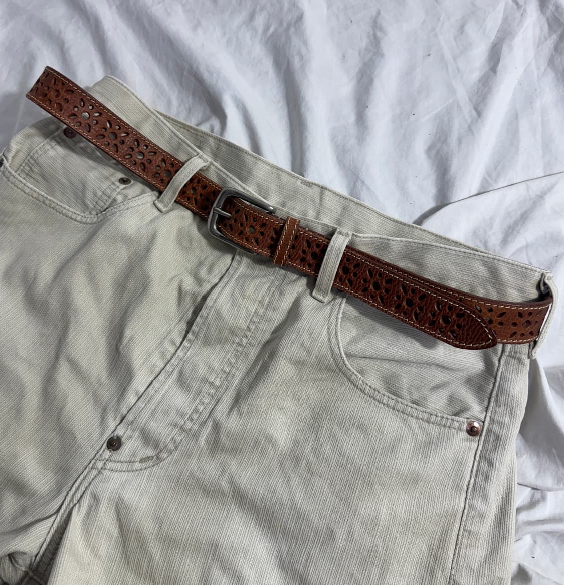 빈티지 펀칭 레더 벨트 상품이미지1