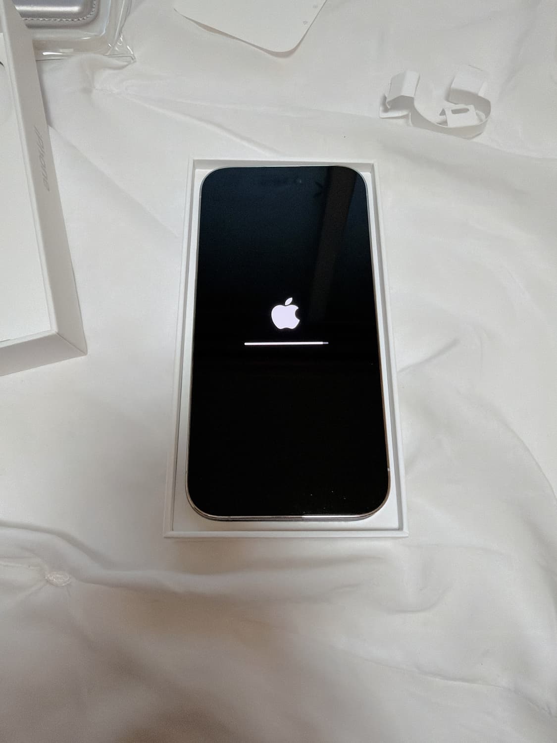 아이폰14프로 실버 128기가 상품이미지3