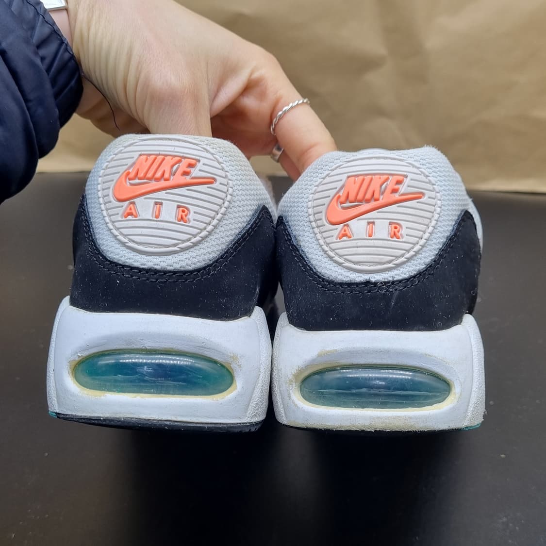 나이키 에어 코렐라이트 여성운동화230  상품이미지4