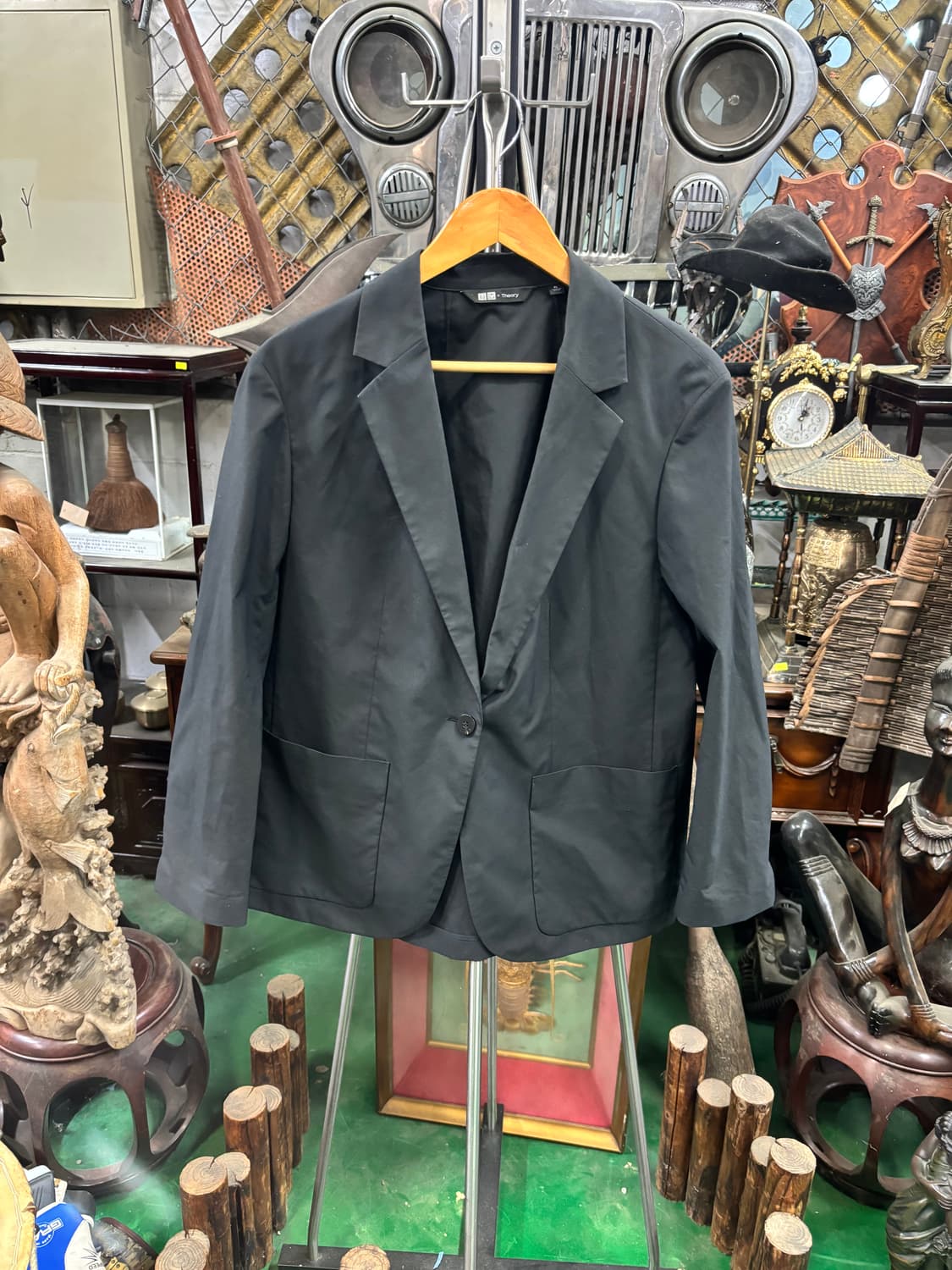 유니클로와 띠어리(Theory) 스판 블랙 자켓 상품이미지1