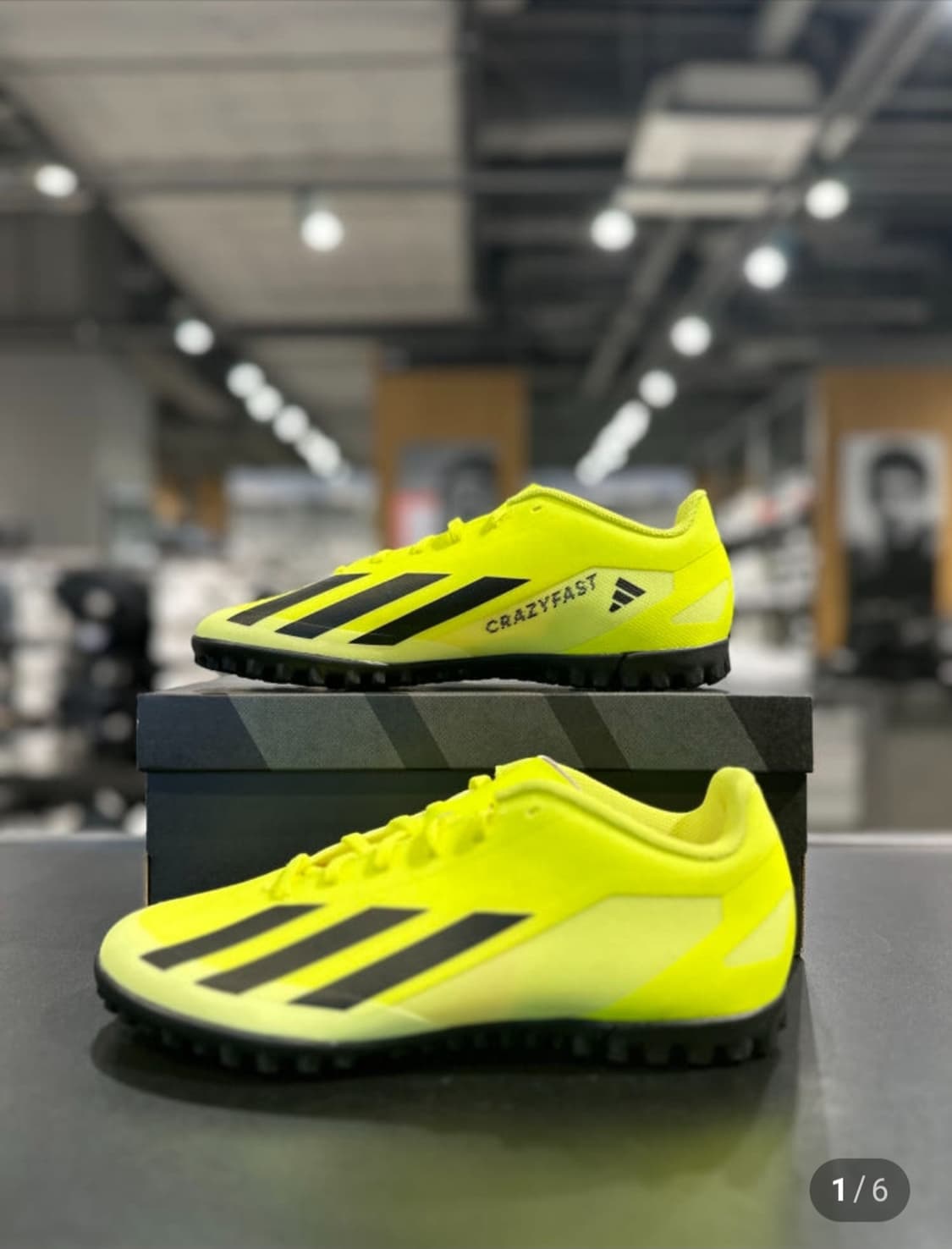 새상품) 아디다스 크레이지패스트 풋살화 245 상품이미지1