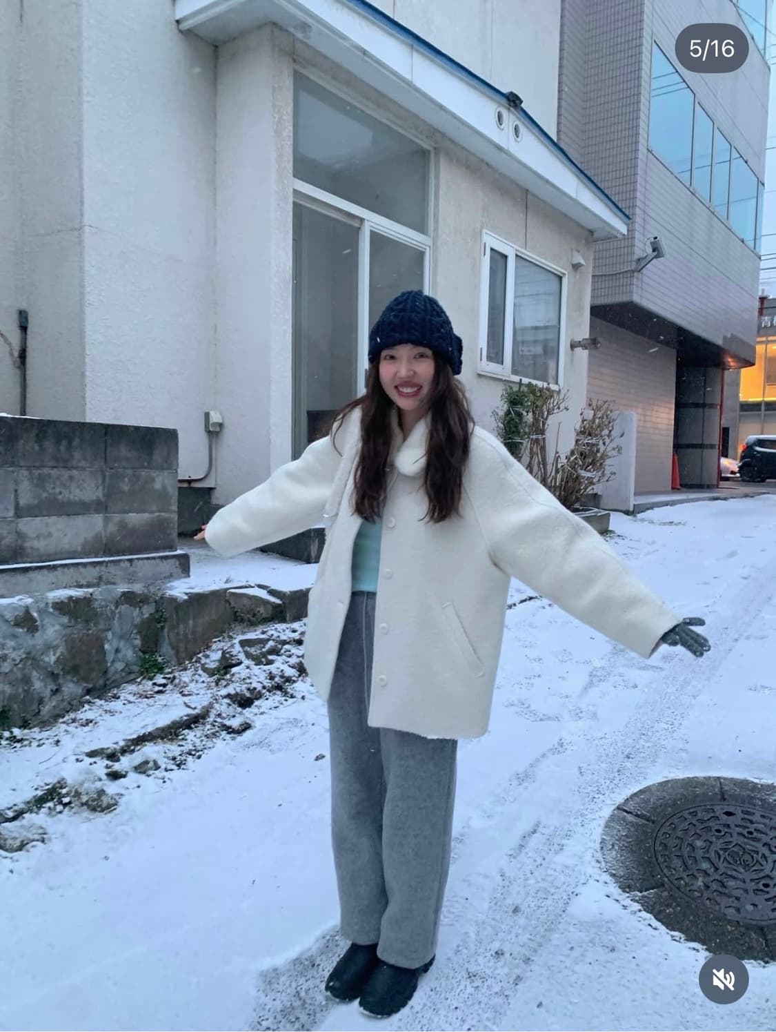 타낫 알파카 하프 코트 퍼 레글런 아이보리 누아 리즈 릴리코츠 코드유  상품이미지4