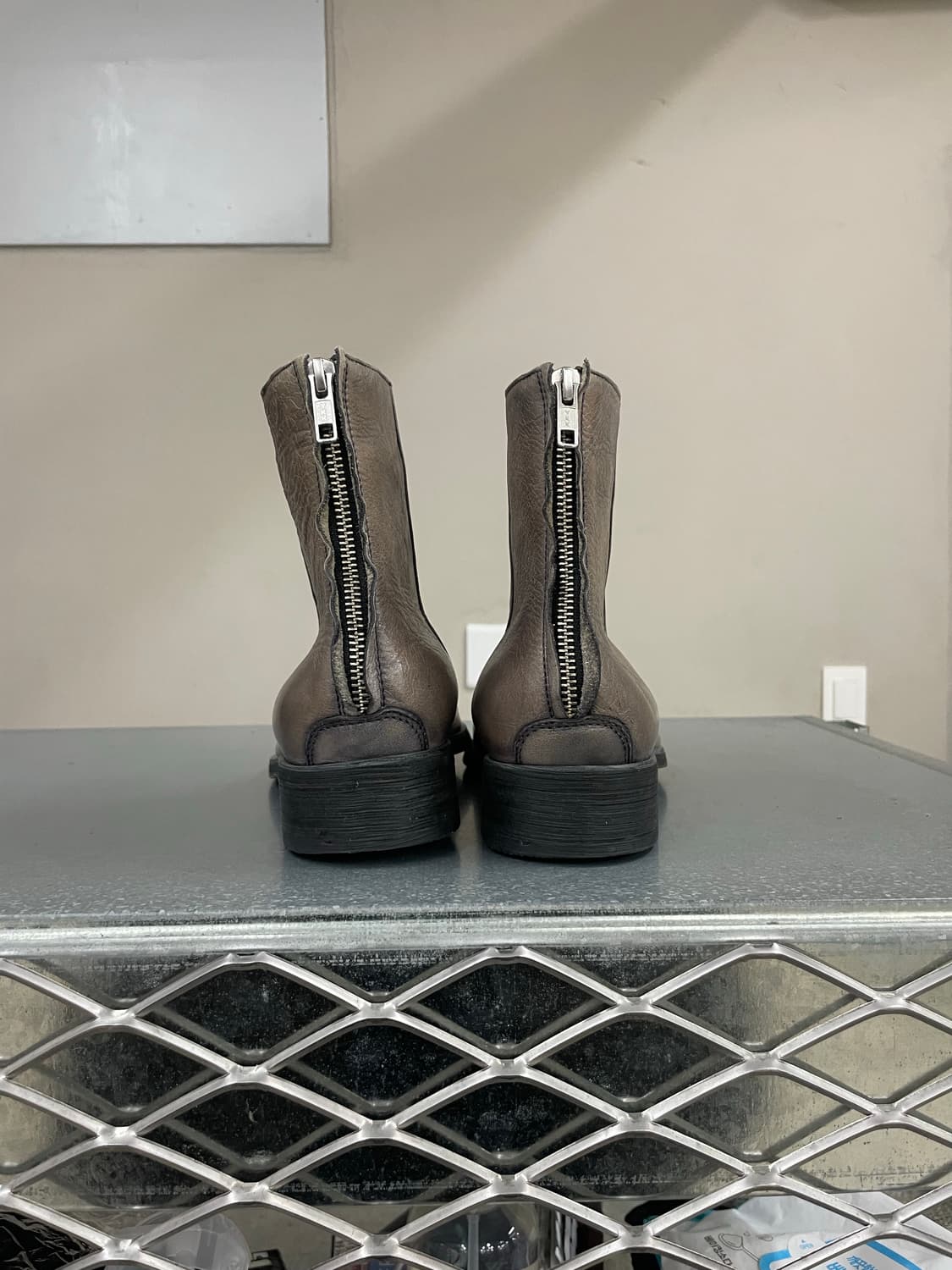 띠어리 레더부츠 EU41 상품이미지3