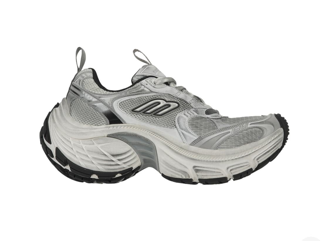 발렌시아가 10XL 40~41 구합니다 상품이미지1