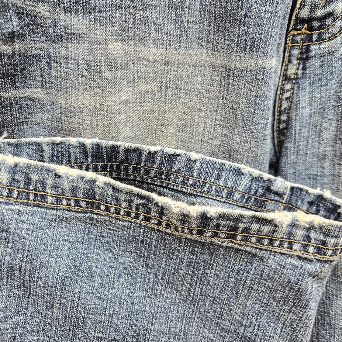 ​Lee 빈티지 워싱 데님 반바지 (중청) 상품이미지8