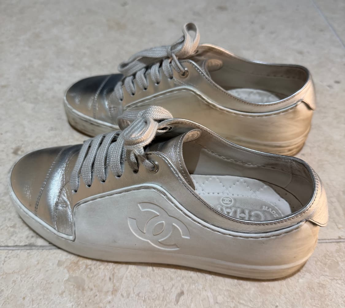 샤넬 실버 스니커즈 35.5 225cm 상품이미지1