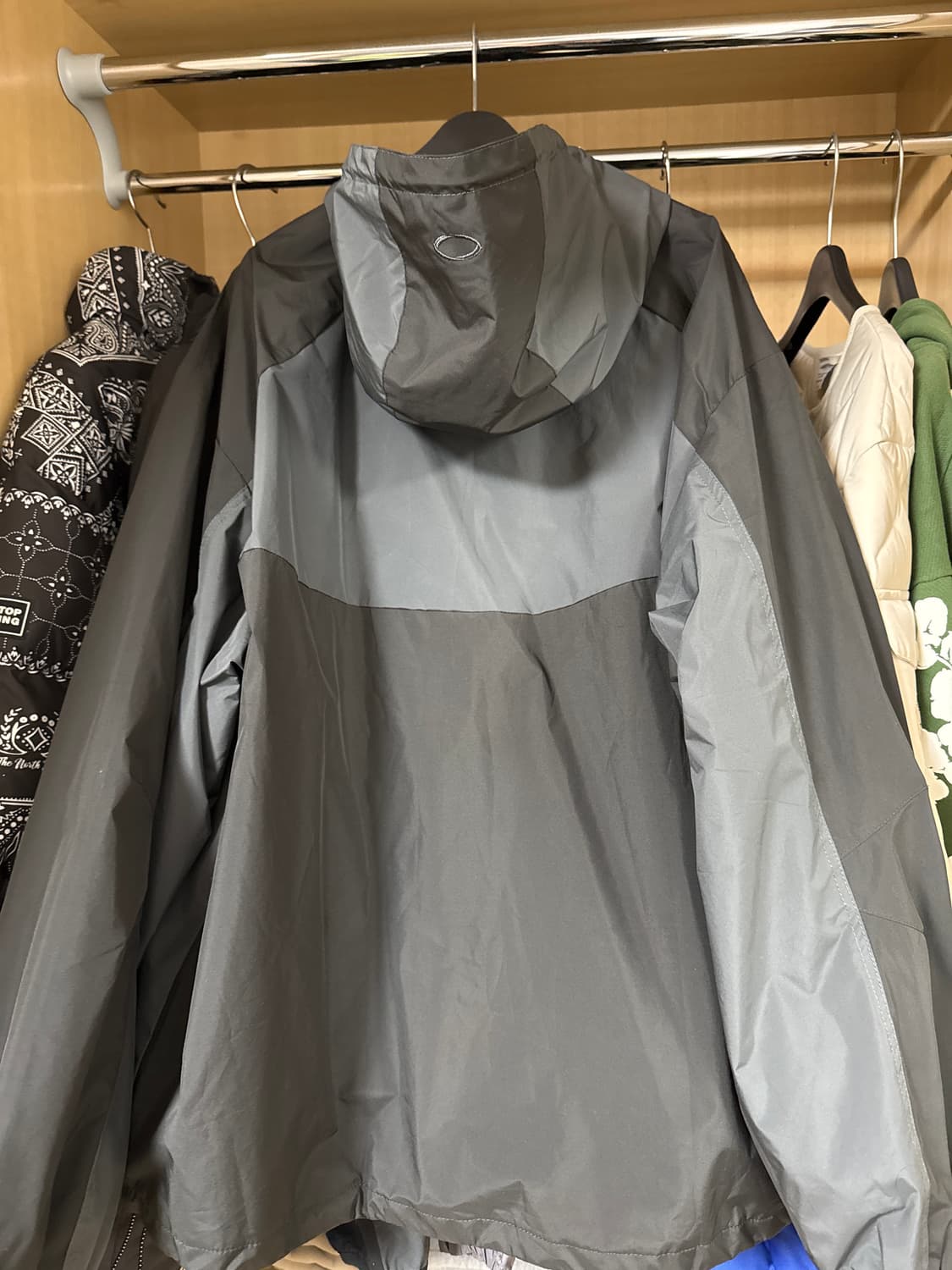 디미트리블랙 바람막이 상품이미지2