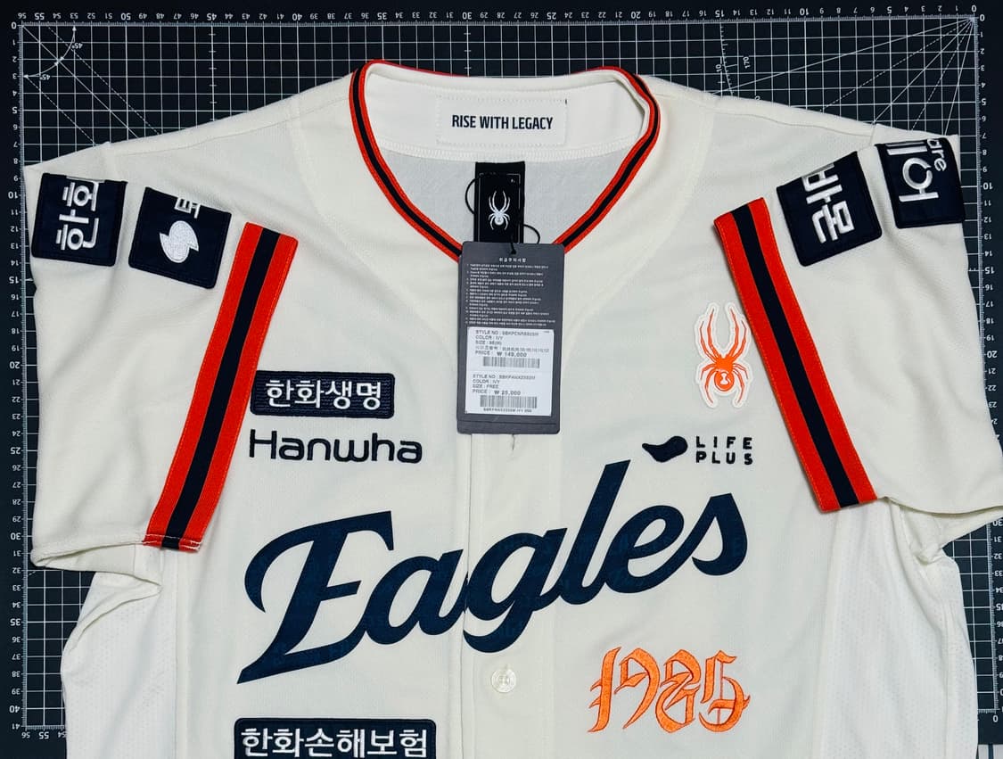 한화 이글스 어센틱 레거시 유니폼 김태균 마킹 95 상품이미지1