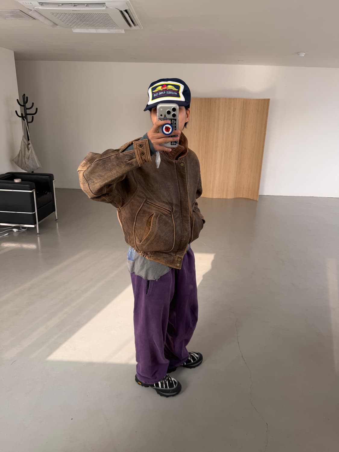 Vtg sheep skin bomber jacket 상품이미지1