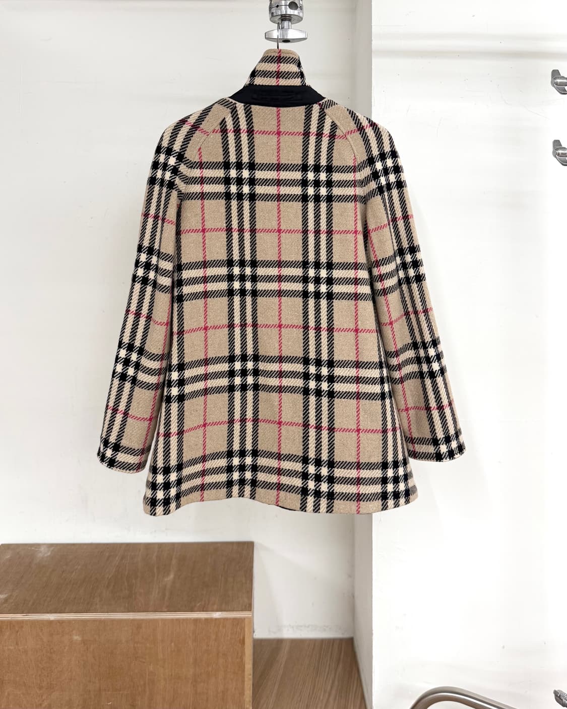 버버리 런던 호프웰 노바체크 리버시블 코트 상품이미지6