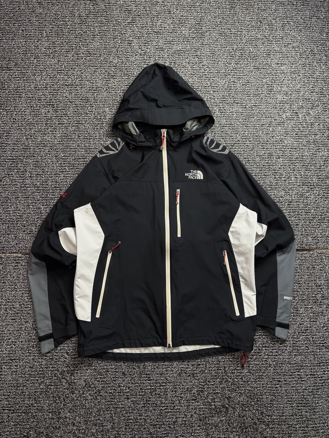 노스페이스 윈드스토퍼 고프코어 배색 바람막이 2134 상품이미지2