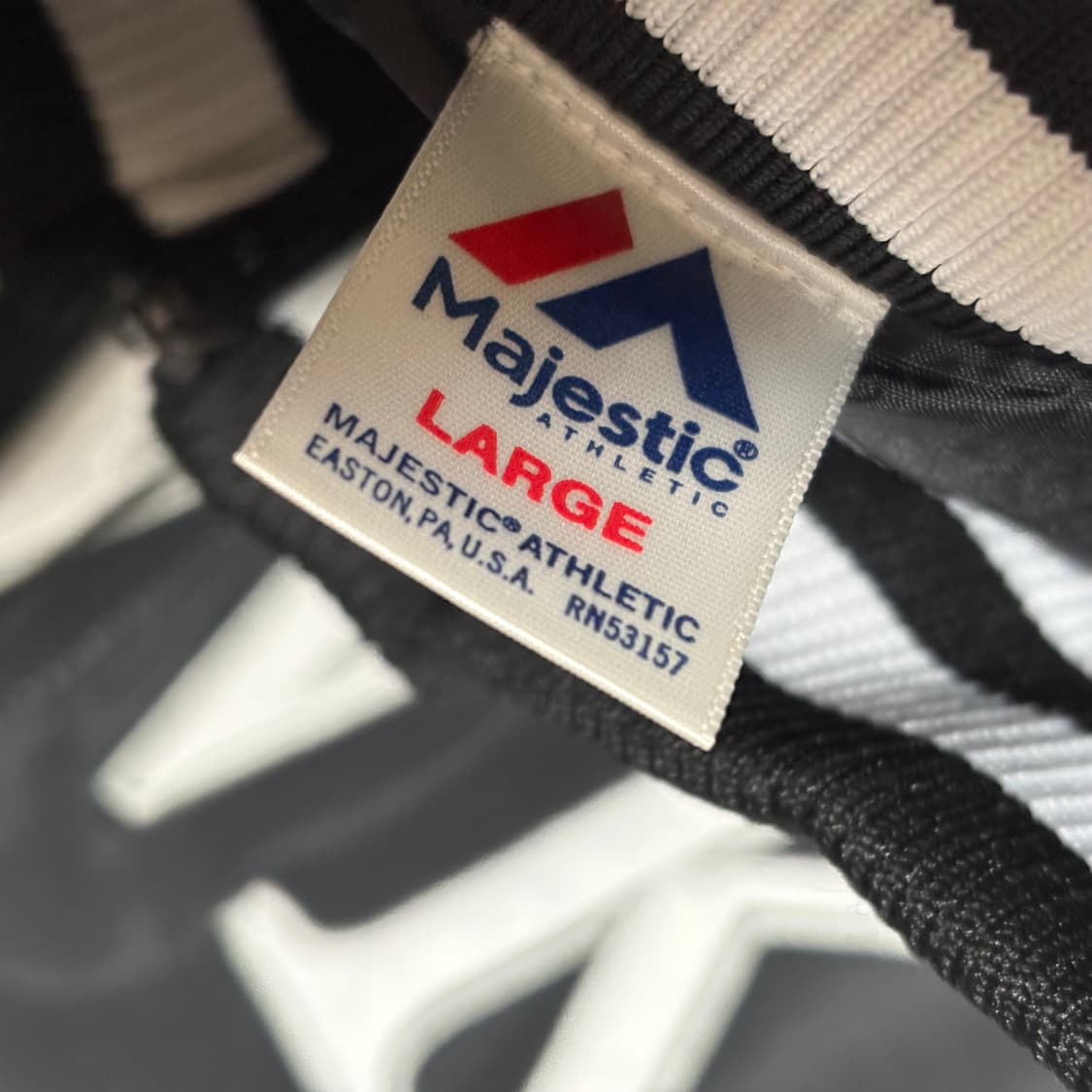 마제스틱 소프트뱅크 야구점퍼 상품이미지5