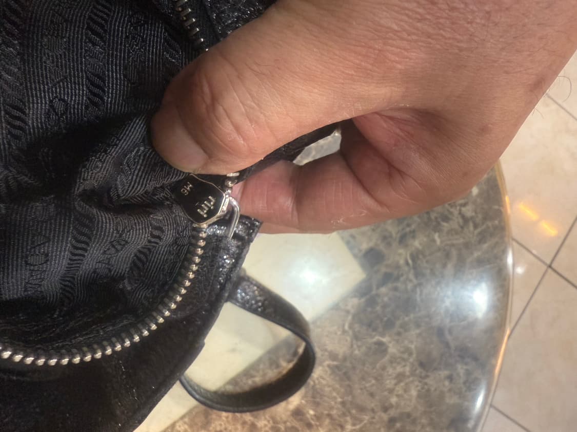 정품 프라다 테수토 붐버 2way백 팝니다 상품이미지9