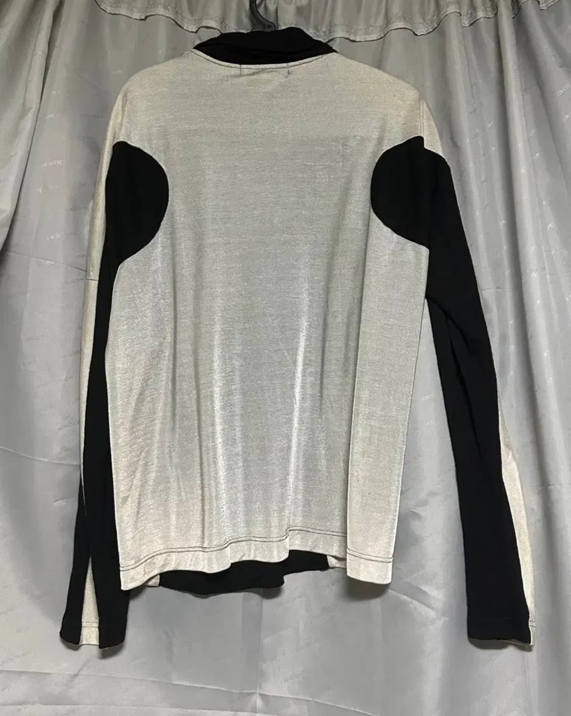 꼼데 셔츠라인 배색 반집업 상품이미지2