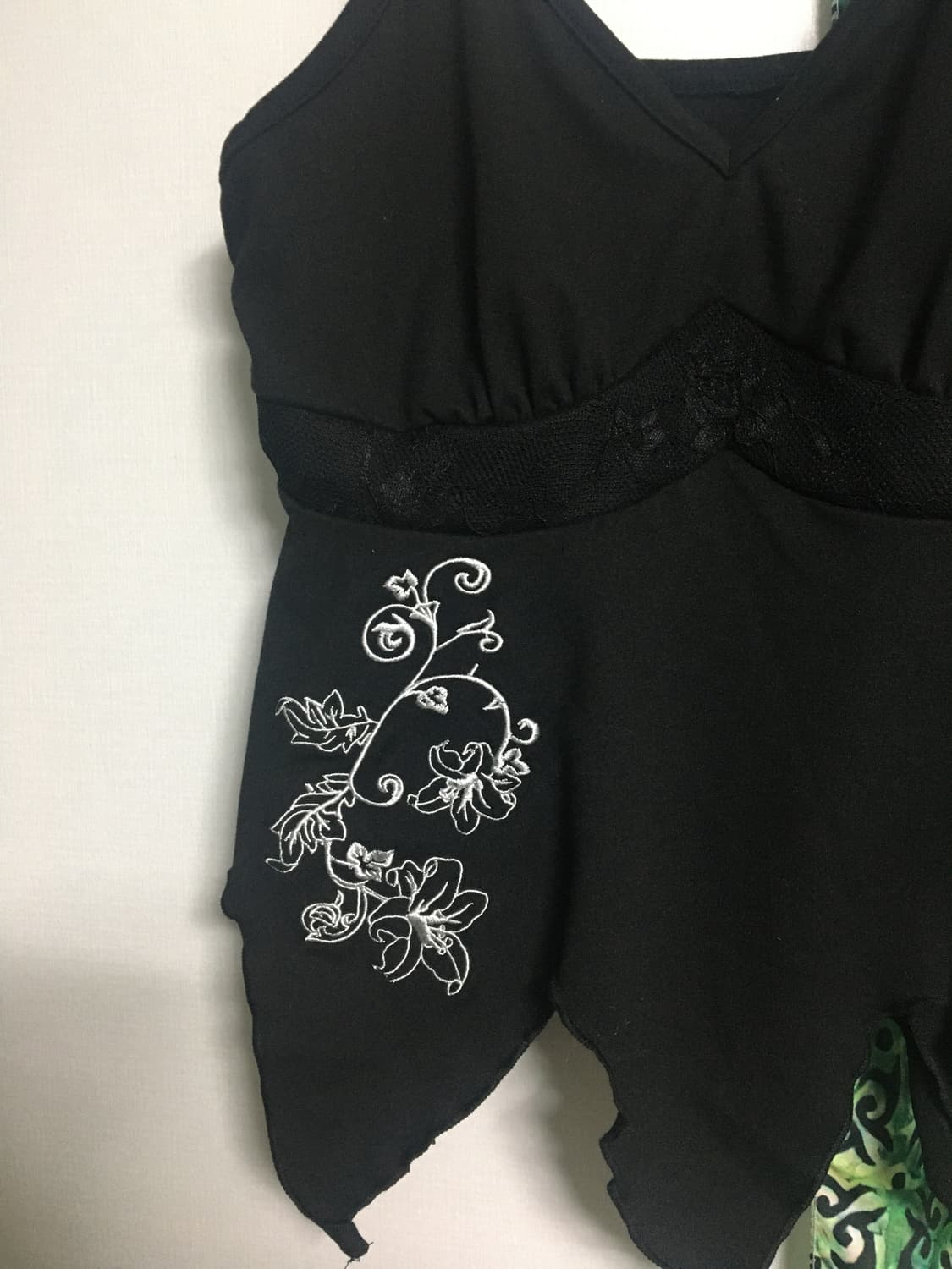 Beads point sleeveless 상품이미지2