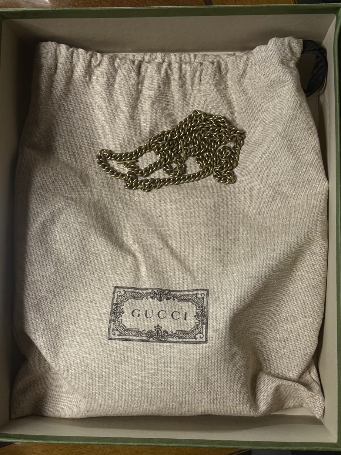 구찌 마몽 하프문 백 상품이미지4