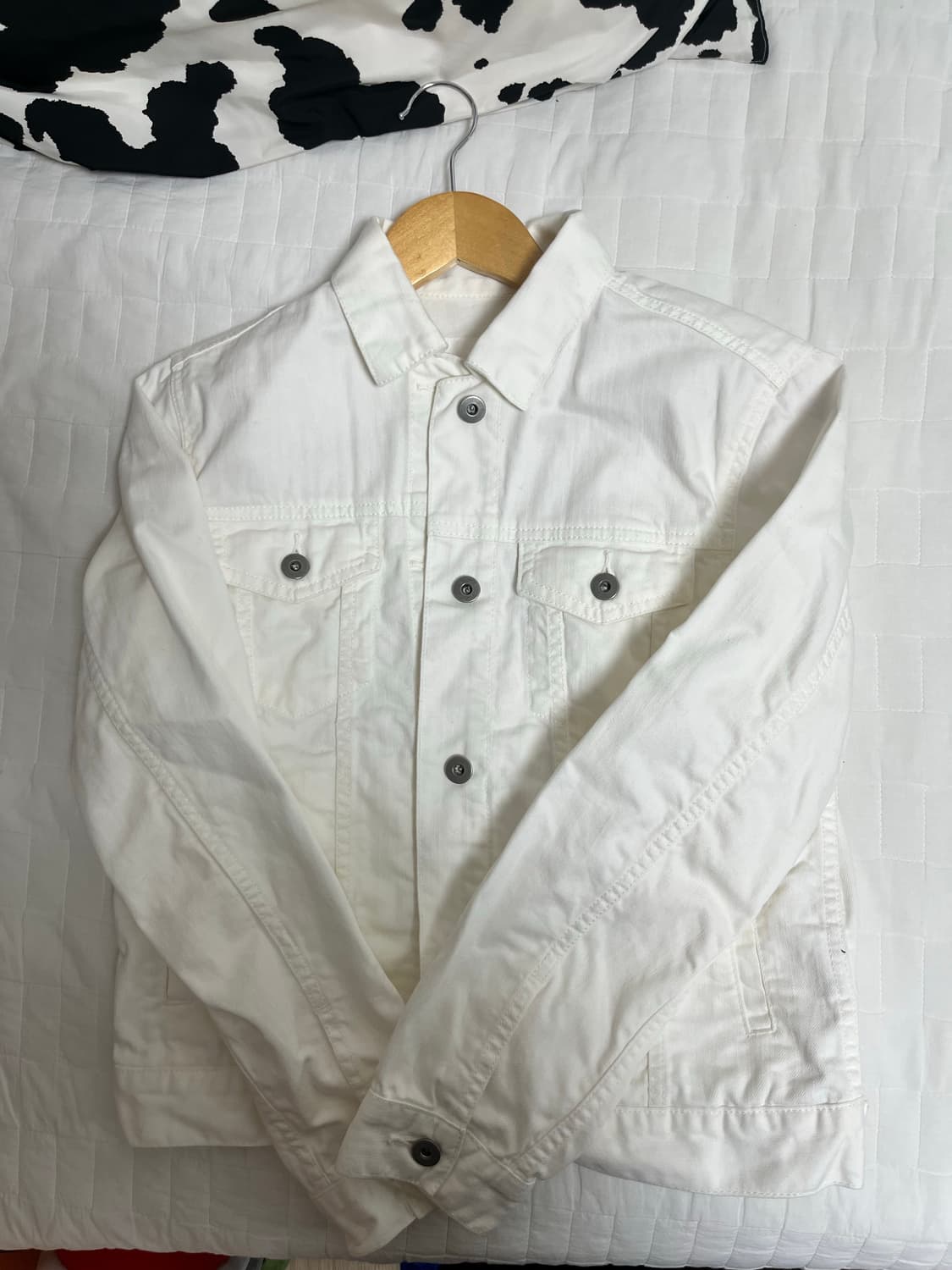 유니클로 화이트 데님 자켓 상품이미지1