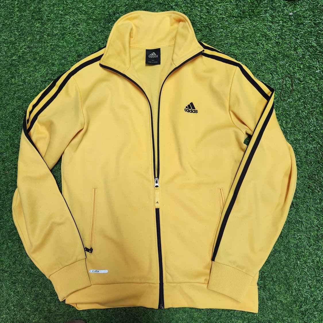 아디다스 옐로우 삼선 트랙자켓 (Y2K 무드) 상품이미지1