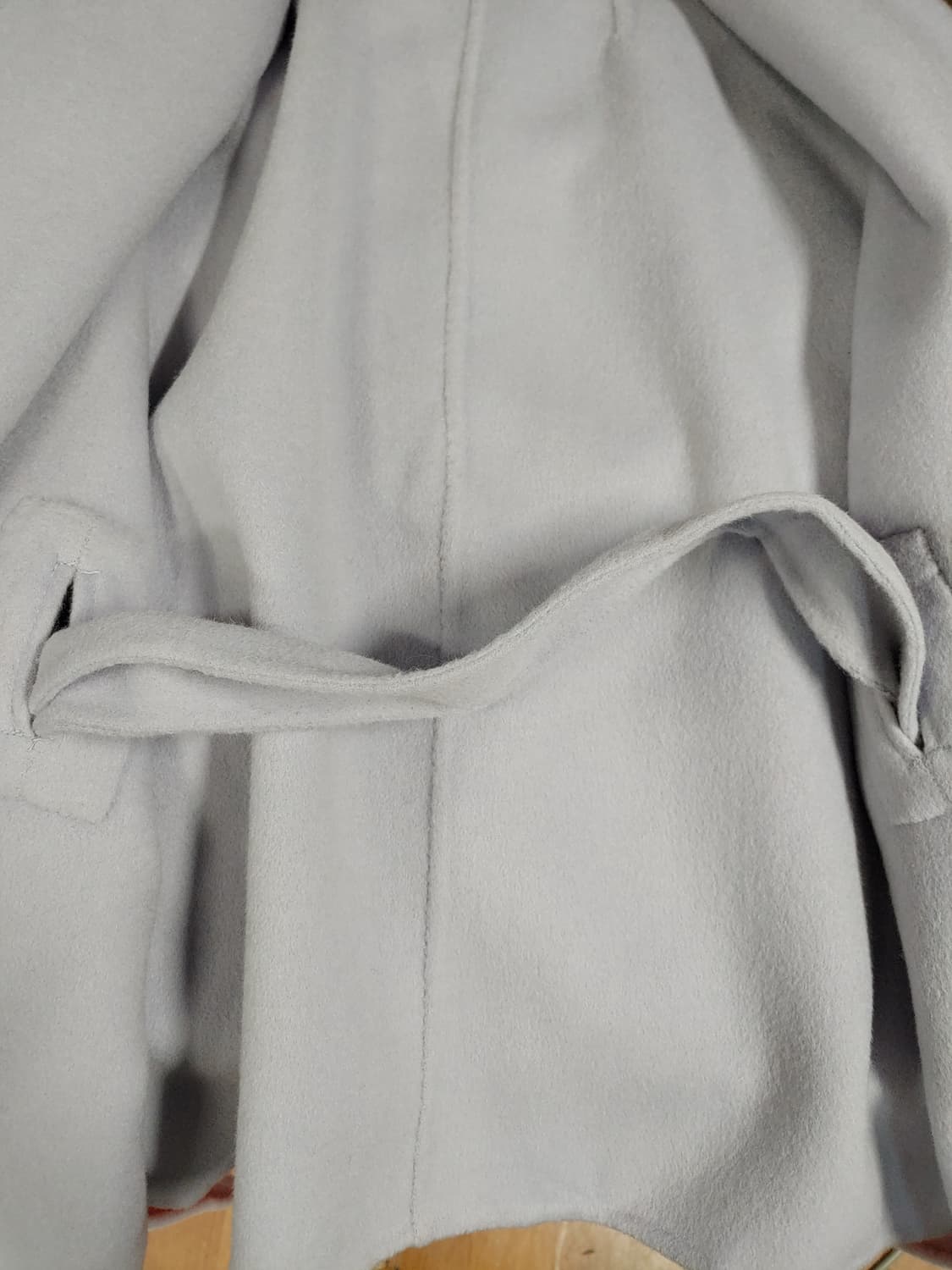 듀엘 캐시미어 케이프 핸드메이드 여성 F 상품이미지4