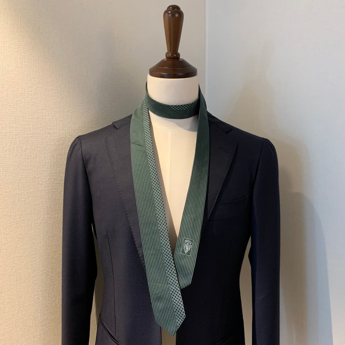 구찌(GUCCI) 슬림 내로우넥타이 명품클래식 그린컬러 최상급 5.6cm 상품이미지1