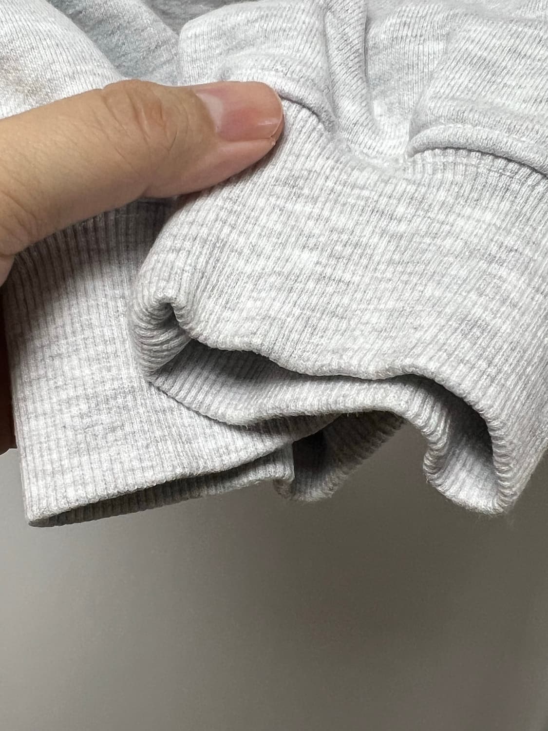 던스트 남녀공용 맨투맨 사이즈M 상품이미지4