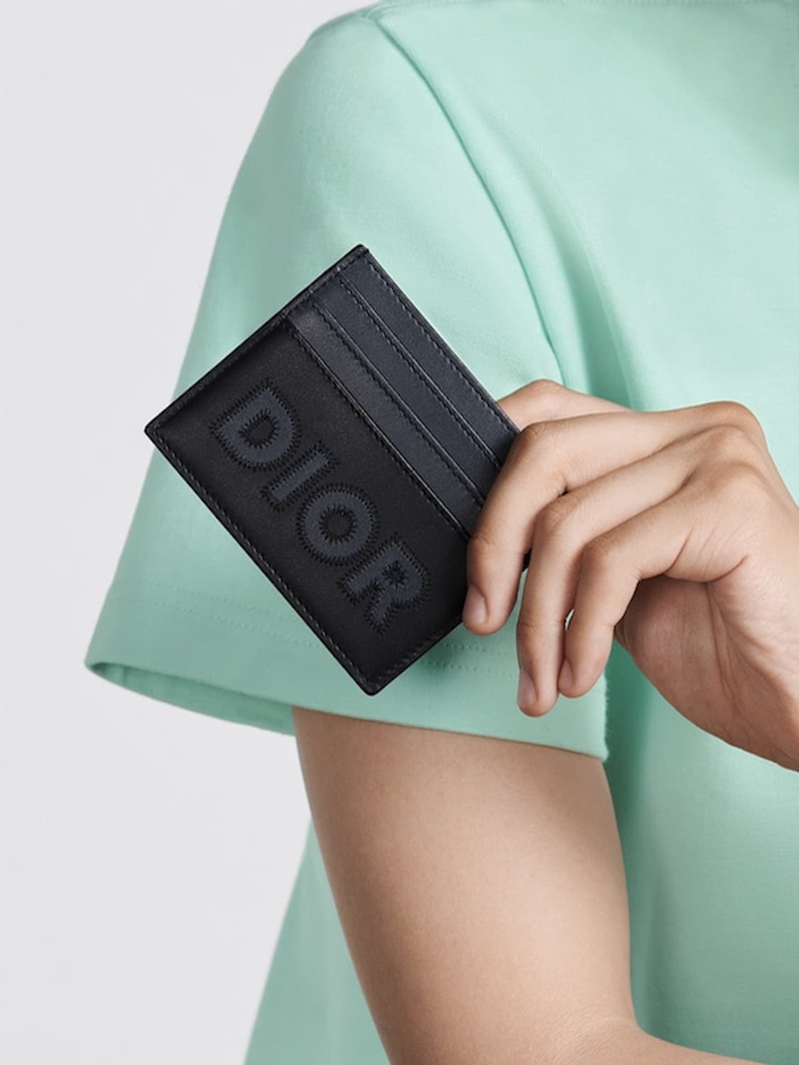 디올 시그니처 플랫 카드지갑 딥그레이 상품이미지6