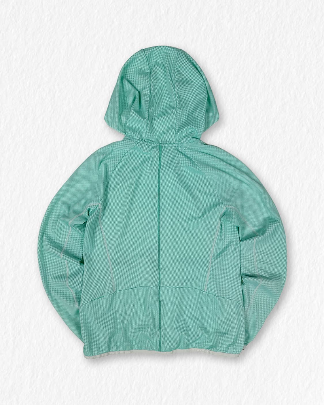 데상트 기능성 얇은 후드집업 상품이미지2