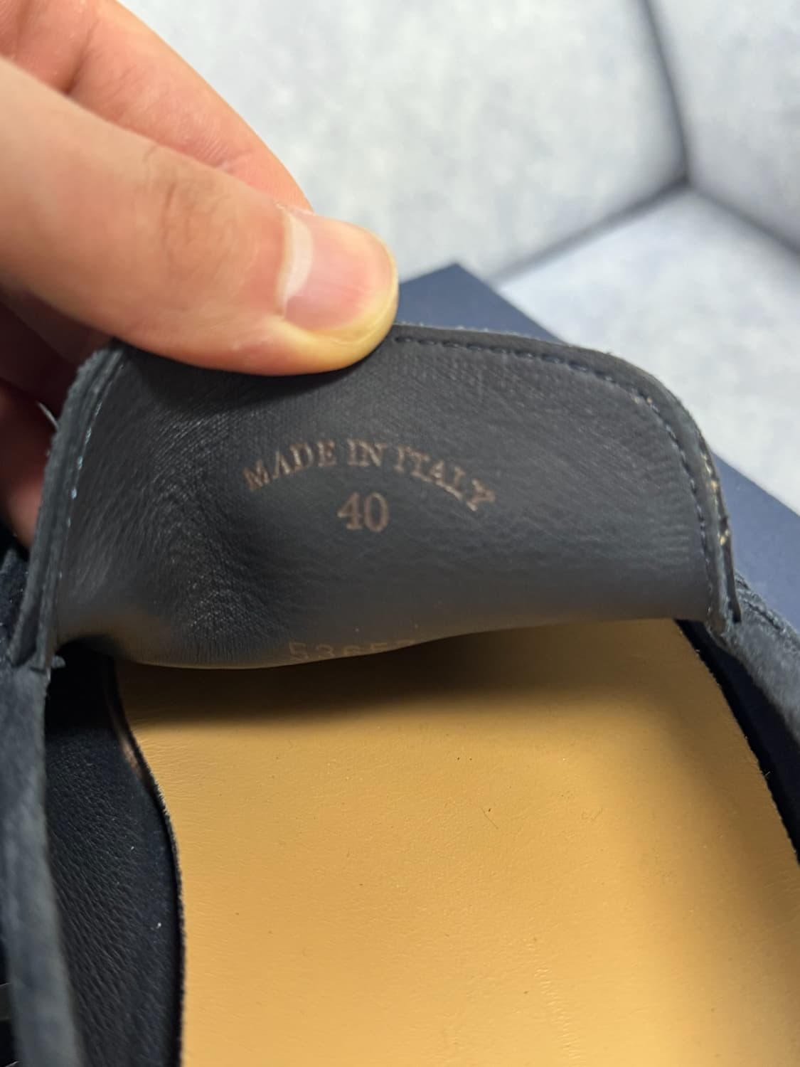 로로피아나 썸머워크 스웨이드 로퍼 네이비 40 상품이미지8