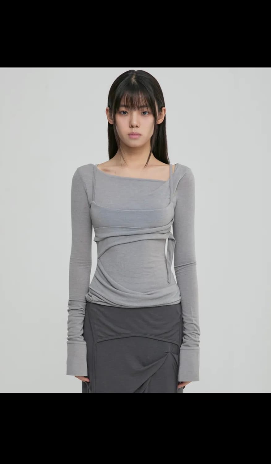 플레어업 레이어드 뷔스티에 모델착용컬러  상품이미지1