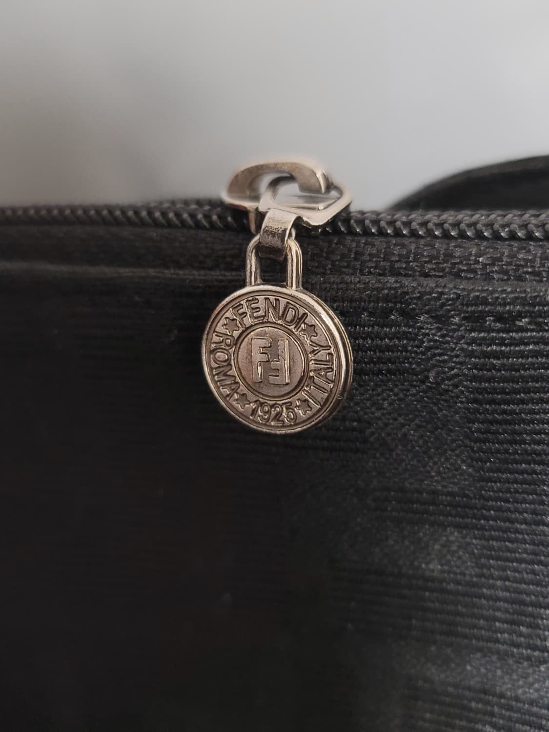 정품 펜디 가방 토트백,숄더백2way(디올샤넬보테가루이비통구찌셀린느생로랑 상품이미지8