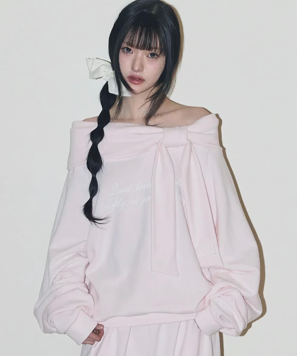 일리고 퓨어 보우 오프숄더 맨투맨 핑크 상품이미지1