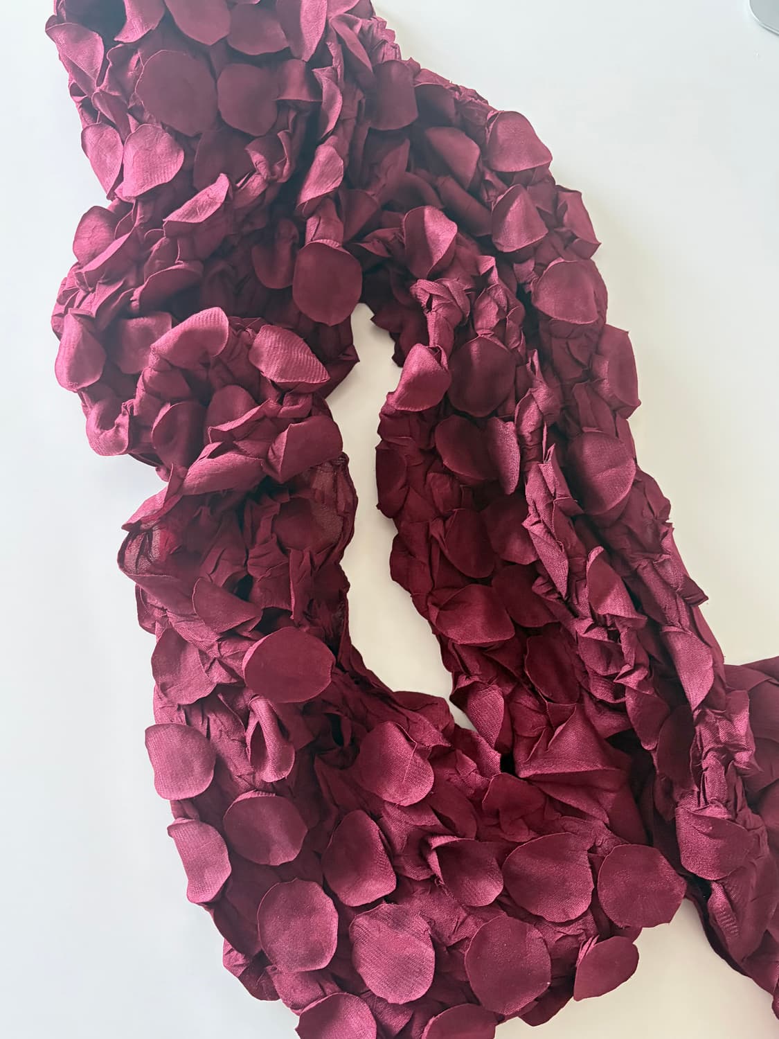 Burgundy Petal Scarf  상품이미지3