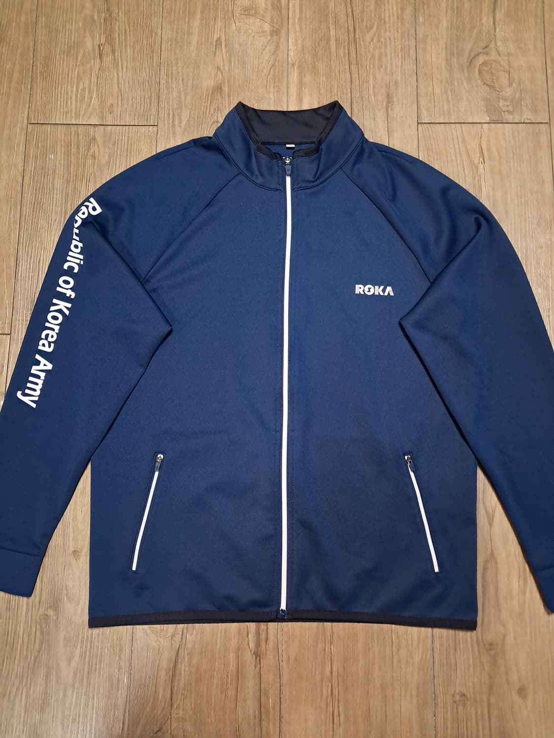 ROKA 트랙탑 남성115 상품이미지1