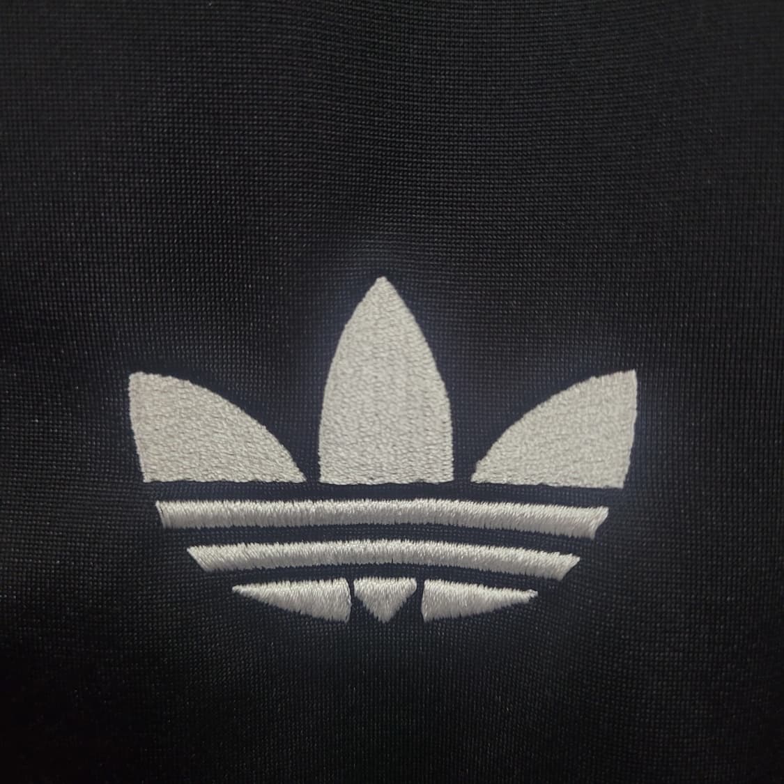 아디다스 불꽃 파이어버드 검흰 트랙탑 져지  상품이미지3