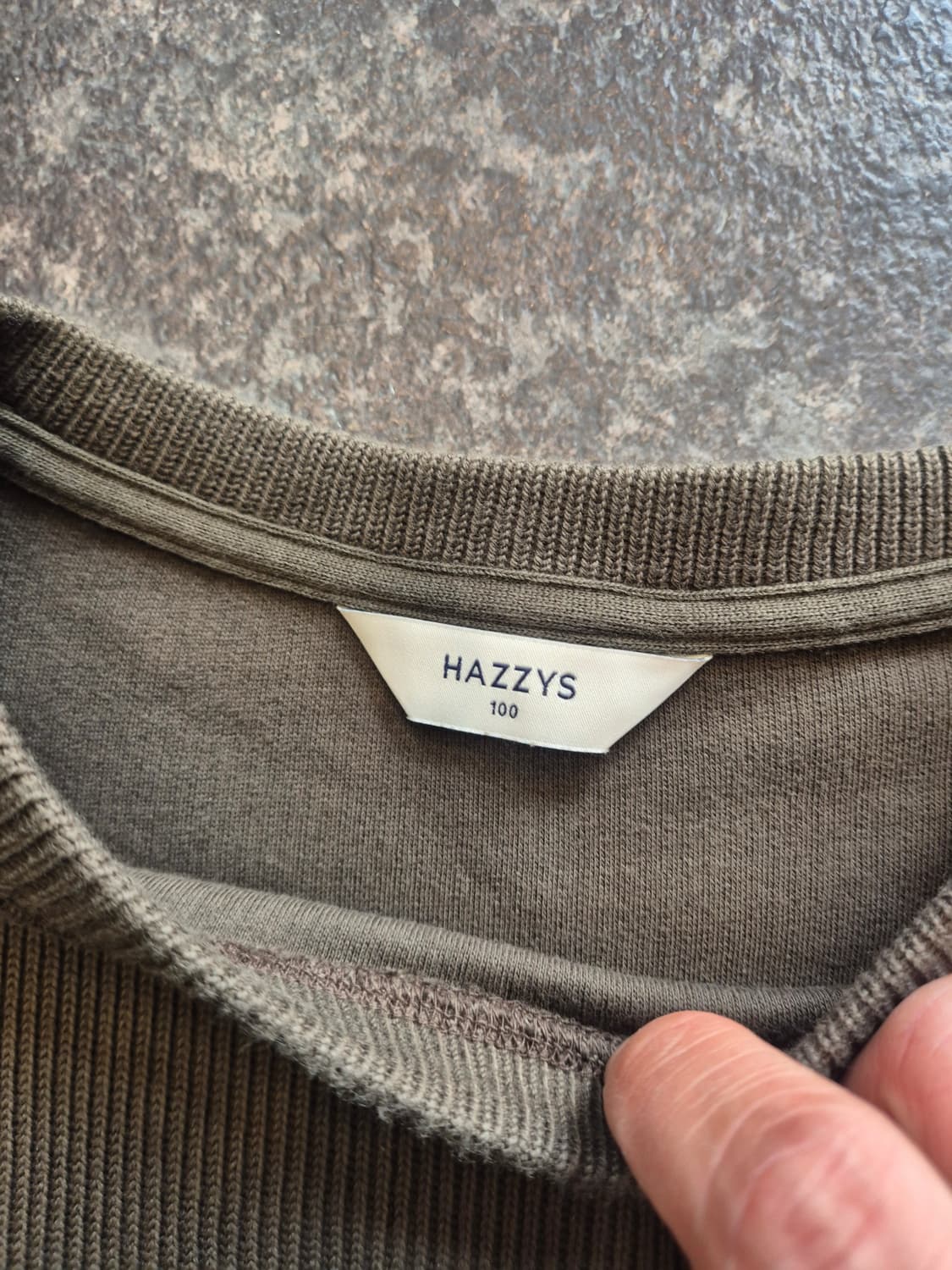 HAZZYS 브랜드의 카키 짜임 면 맨투맨 100 상품이미지3