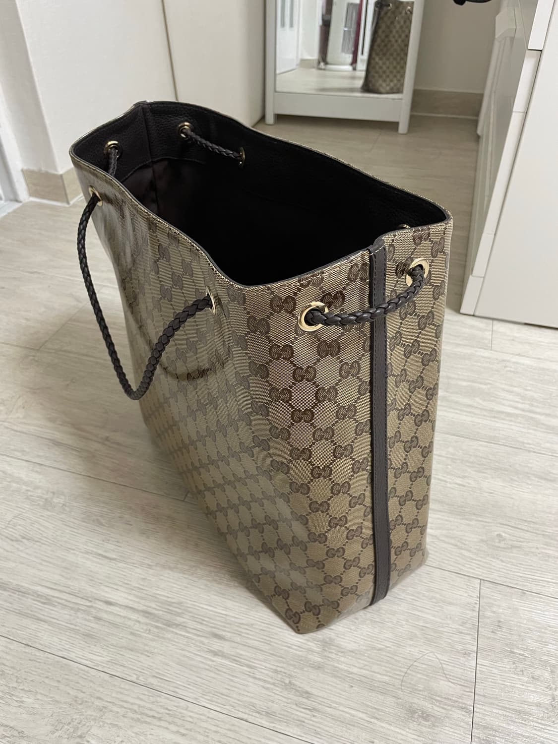 구찌 크리스탈 지포드 토드백 라지 상품이미지4