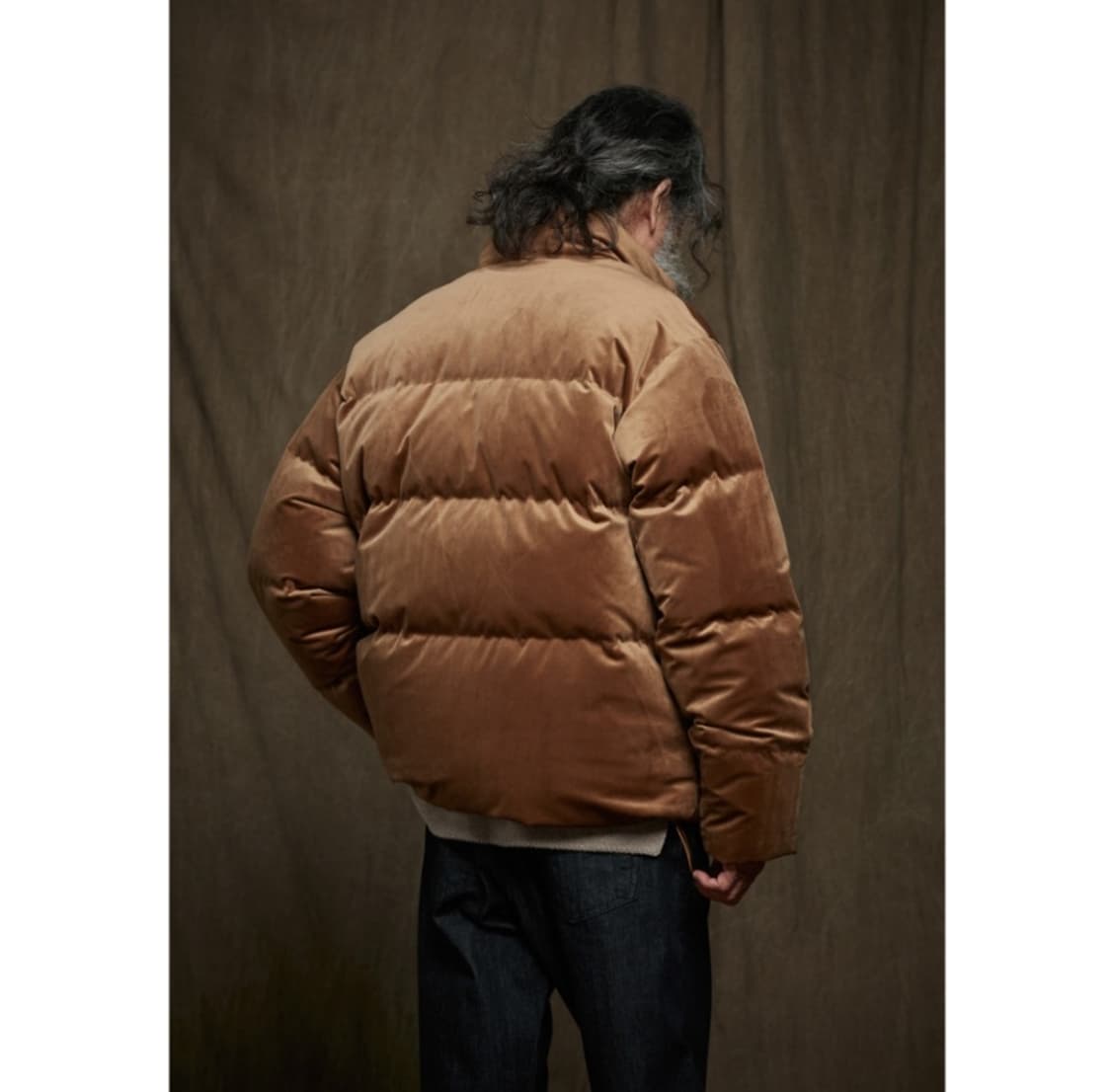 프리즘웍스 벨벳 덕다운 패딩 브라운 상품이미지2