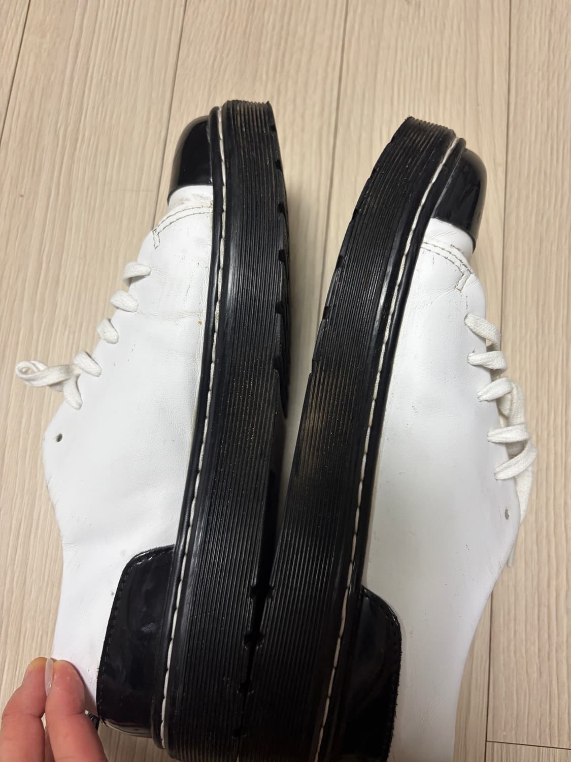 닥터마틴 240-245 상품이미지2